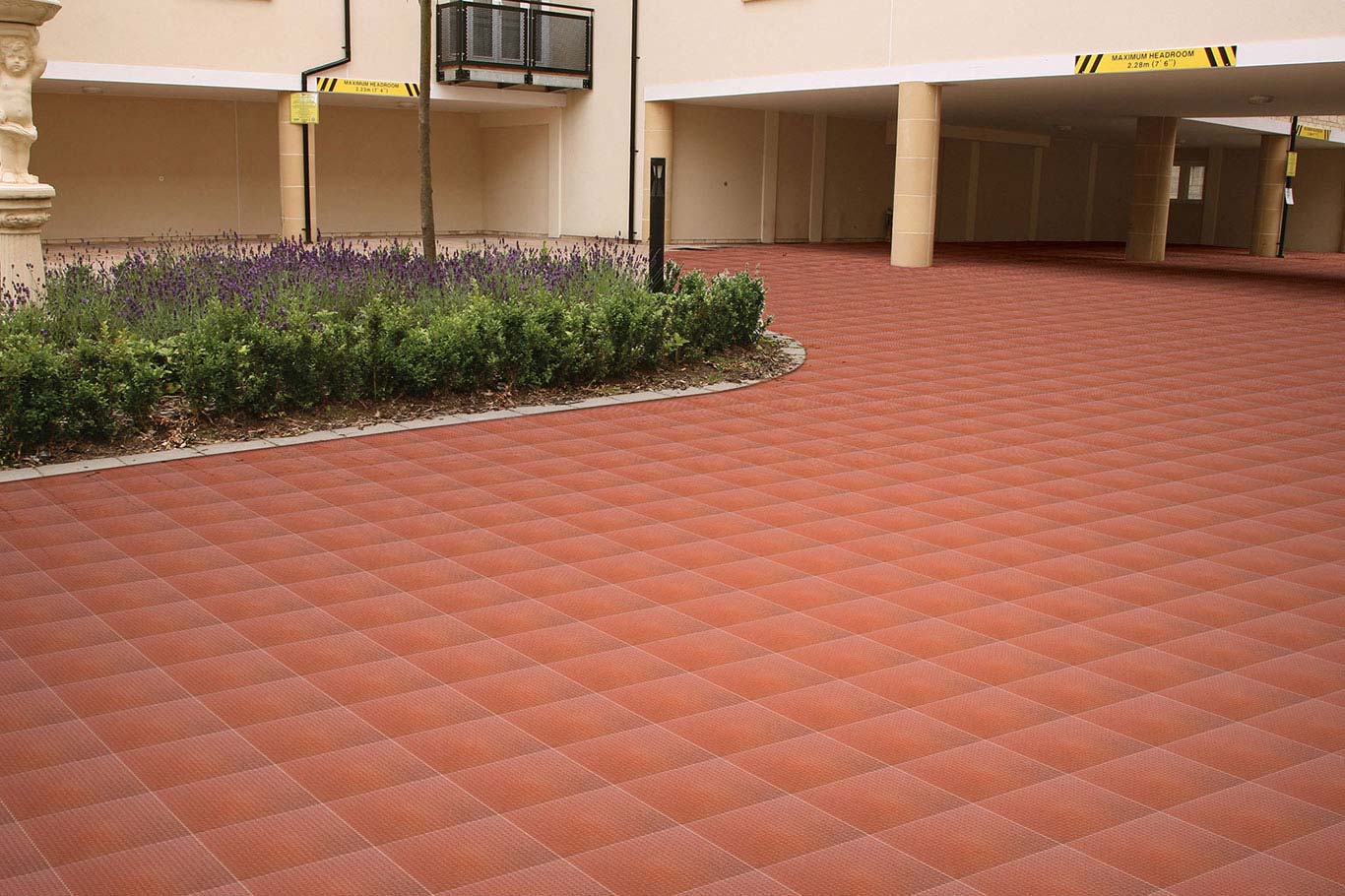 400 x 400 Parking Tiles Manufacturers In India